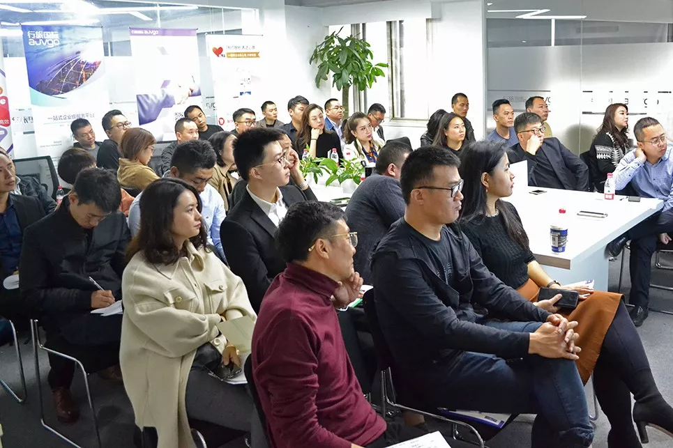 行旅国际举办2019年第三次全国销售培训会