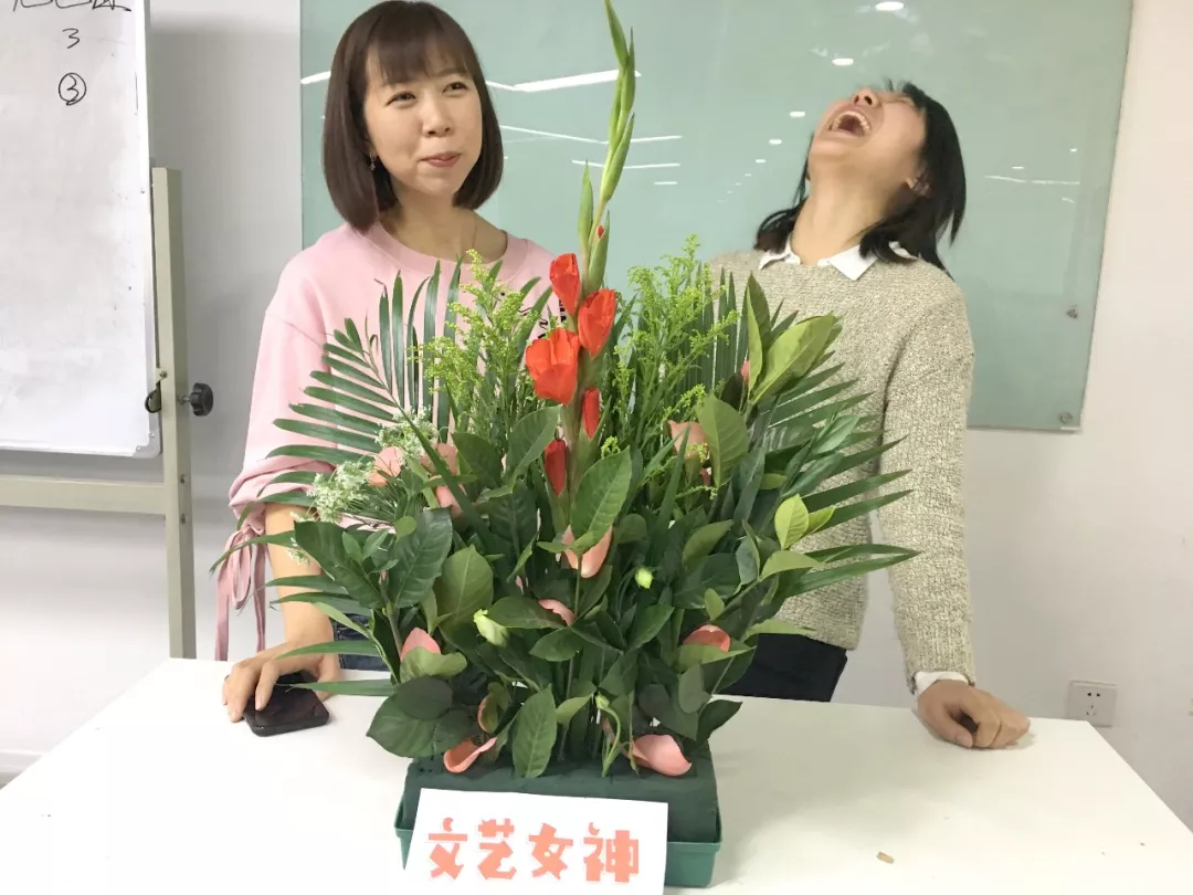 生活,不止一面 丨 行旅小仙女们的女神节