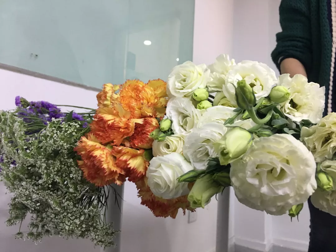 生活,不止一面 丨 行旅小仙女们的女神节