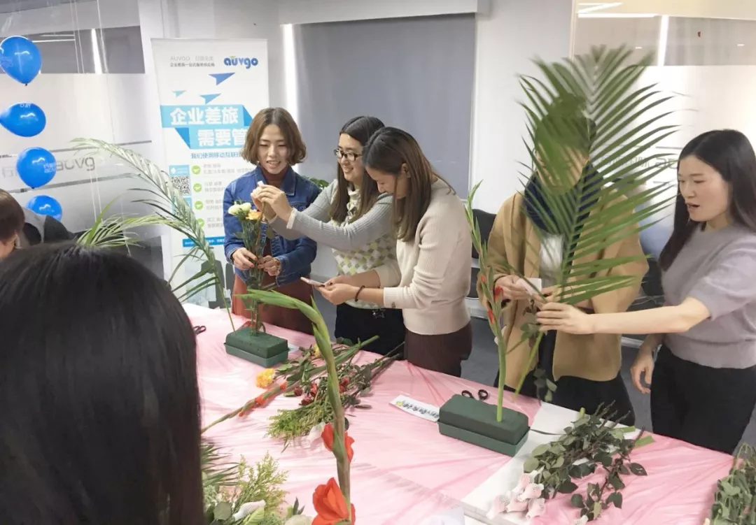 生活,不止一面 丨 行旅小仙女们的女神节