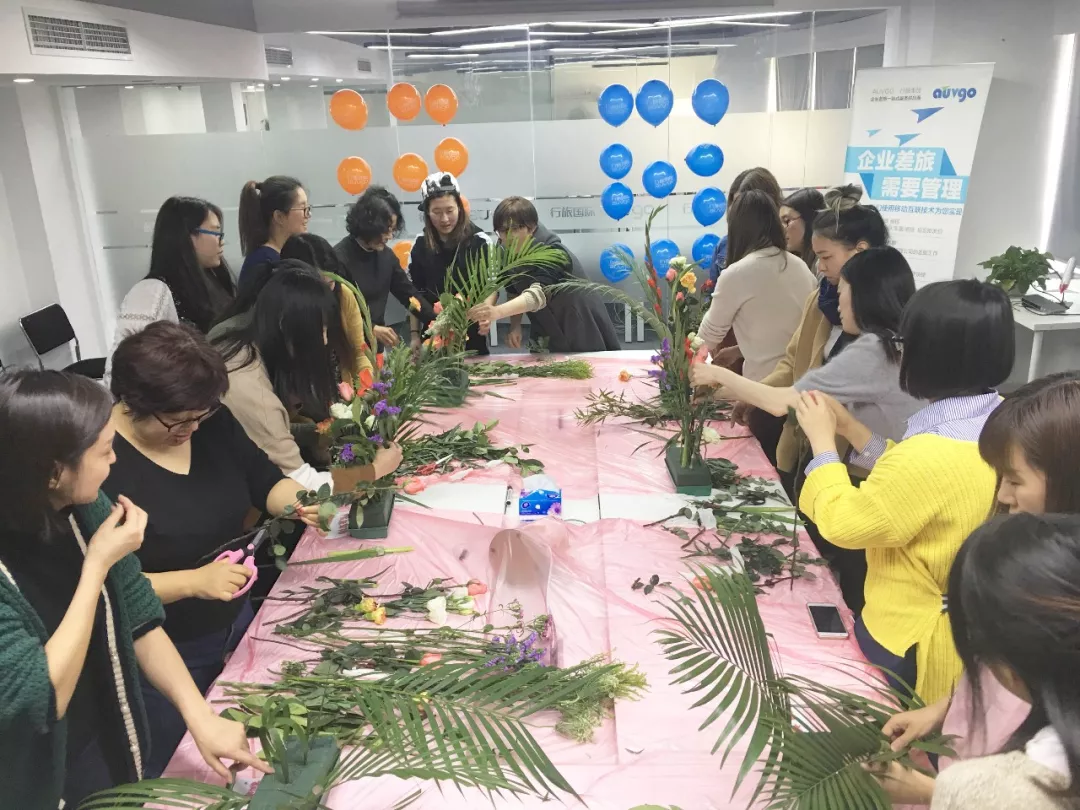 生活,不止一面 丨 行旅小仙女们的女神节
